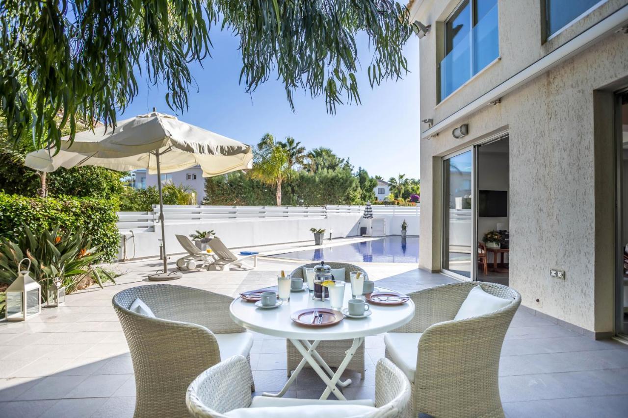 Villa Hibiscus Protaras Exterior photo