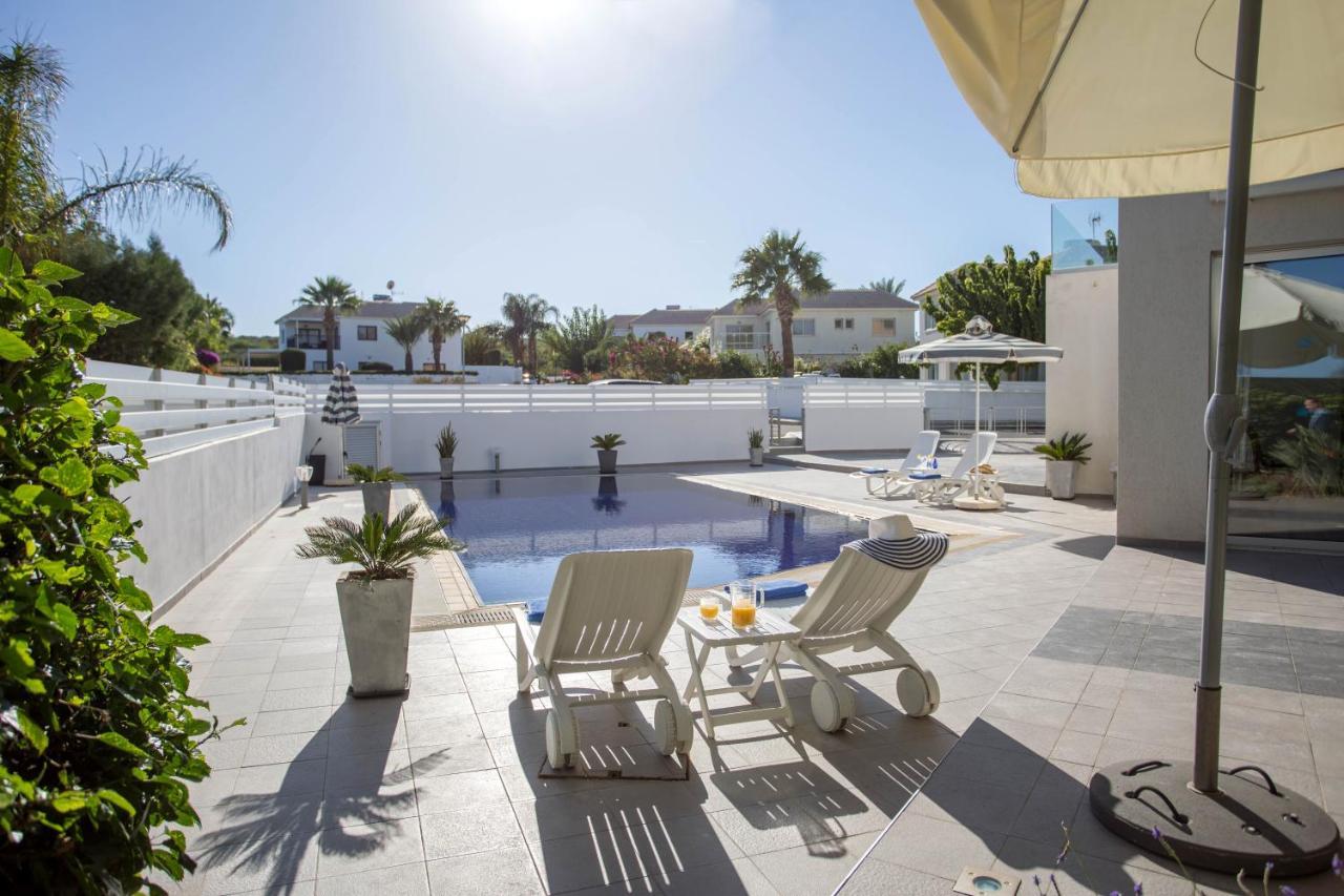 Villa Hibiscus Protaras Exterior photo