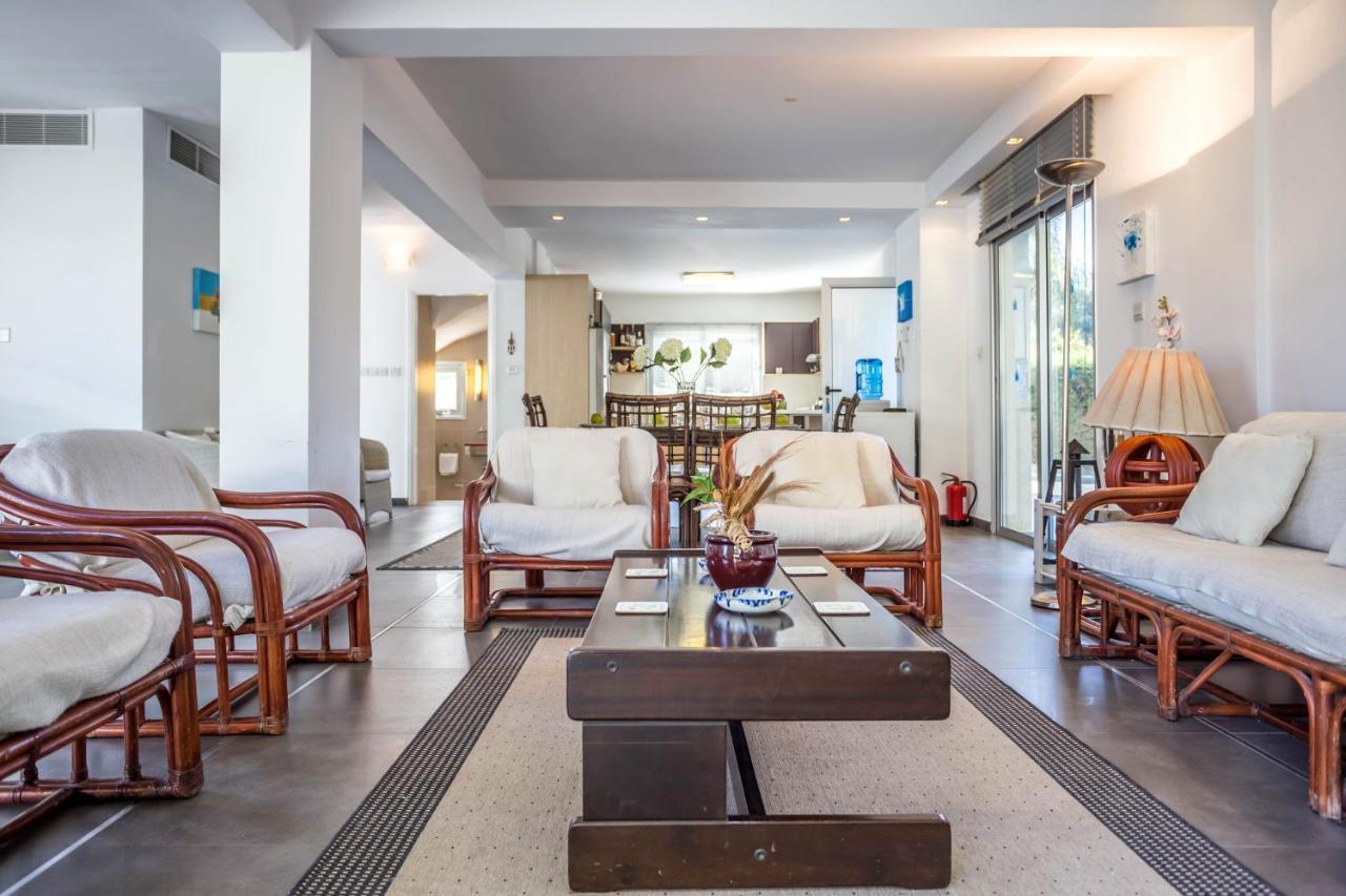 Villa Hibiscus Protaras Exterior photo
